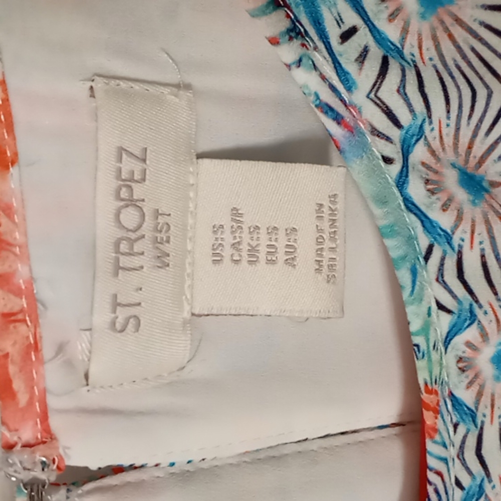 Blouse - Picture 2 of 4